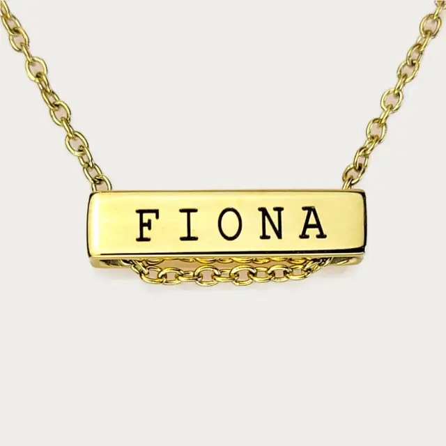 Fiona on Block Bar Necklace