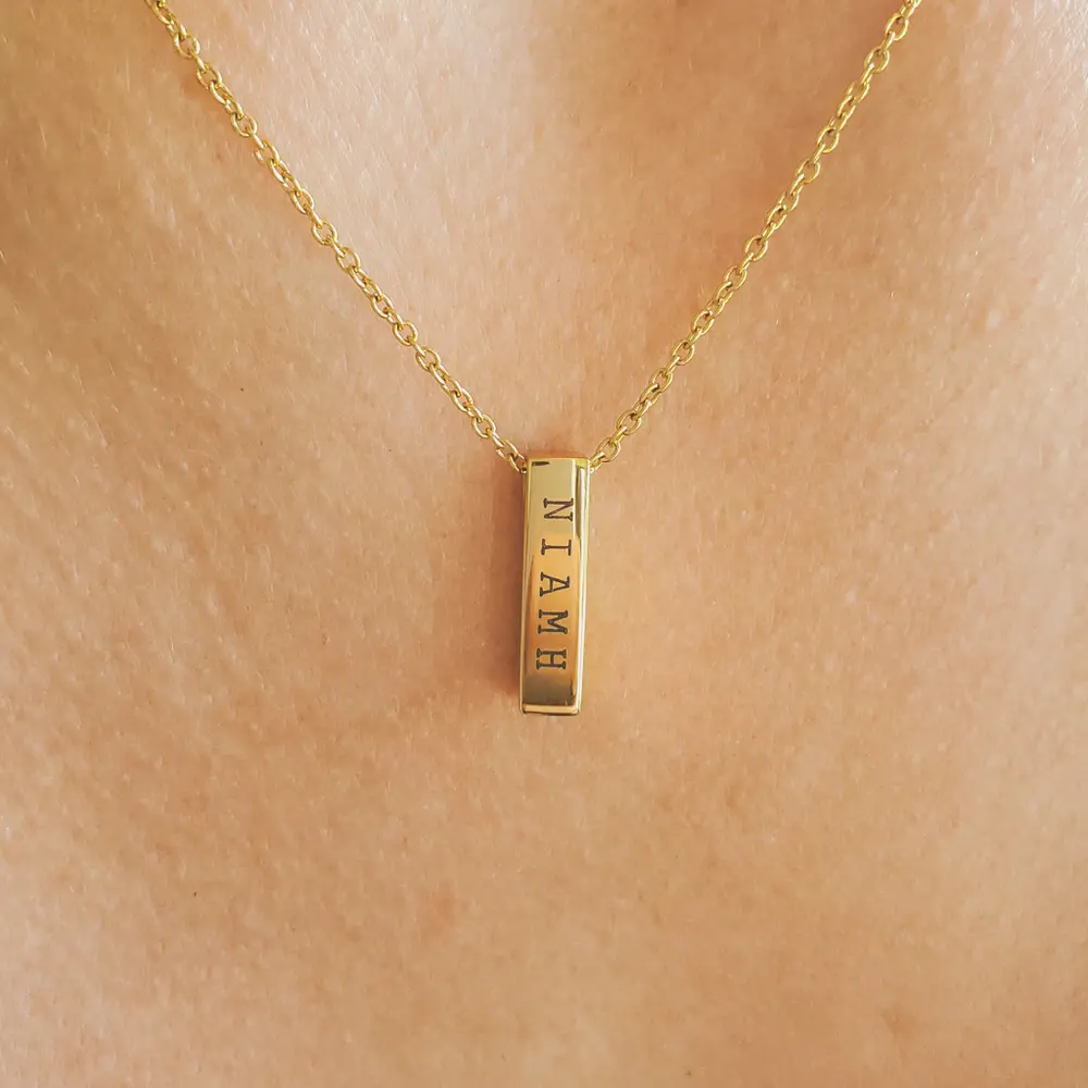 Short Block Bar Necklace [2cm] – photo 4